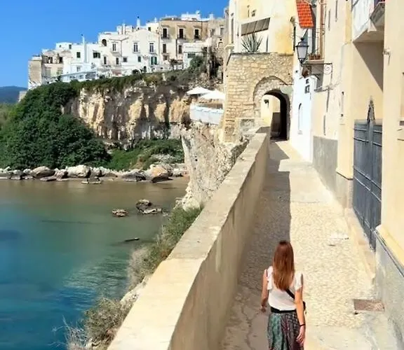 Centro Vista Mare * Вьесте